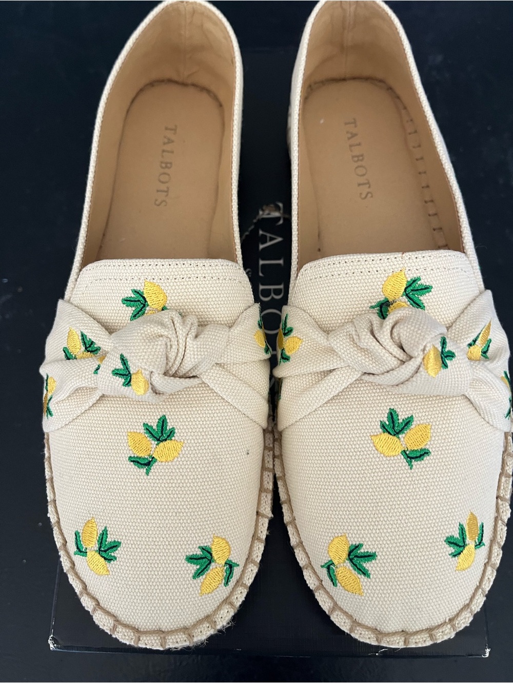 Talbots Canvas Espadrilles with Yellow/Green Lemon Embroidery NIB Size 8